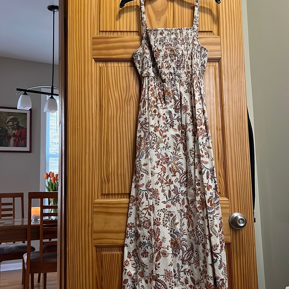 Printed midi sundress with open back size L